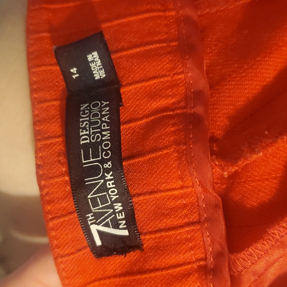 Stylish Red Bermuda Length Shorts Size 14